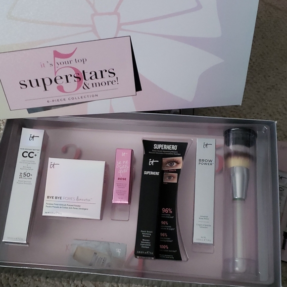 IT Cosmetics 6 piece collection - Picture 2 of 2